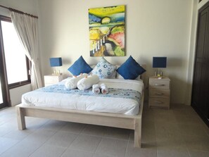 4 bedrooms, free WiFi