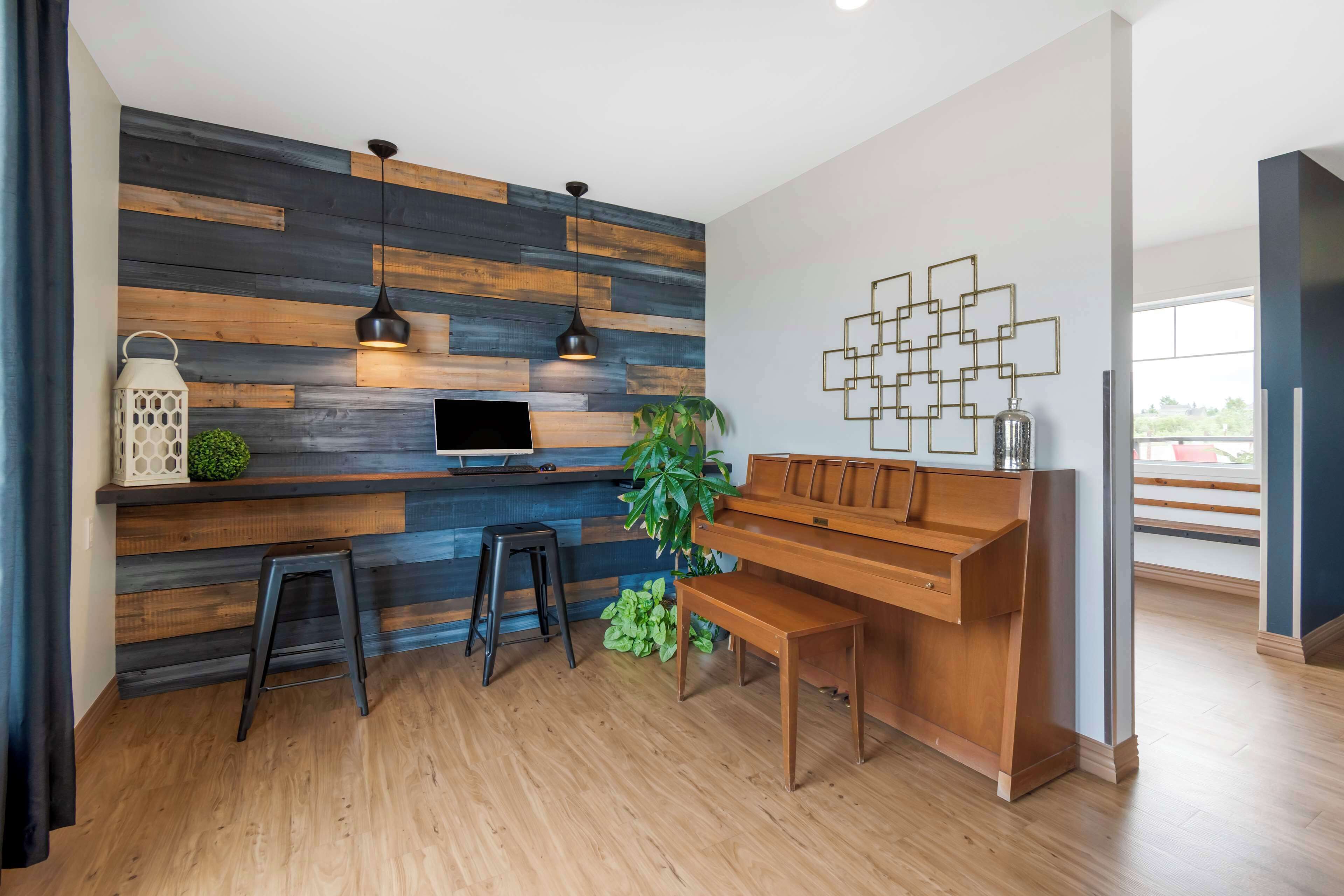 free daily self-service breakfast