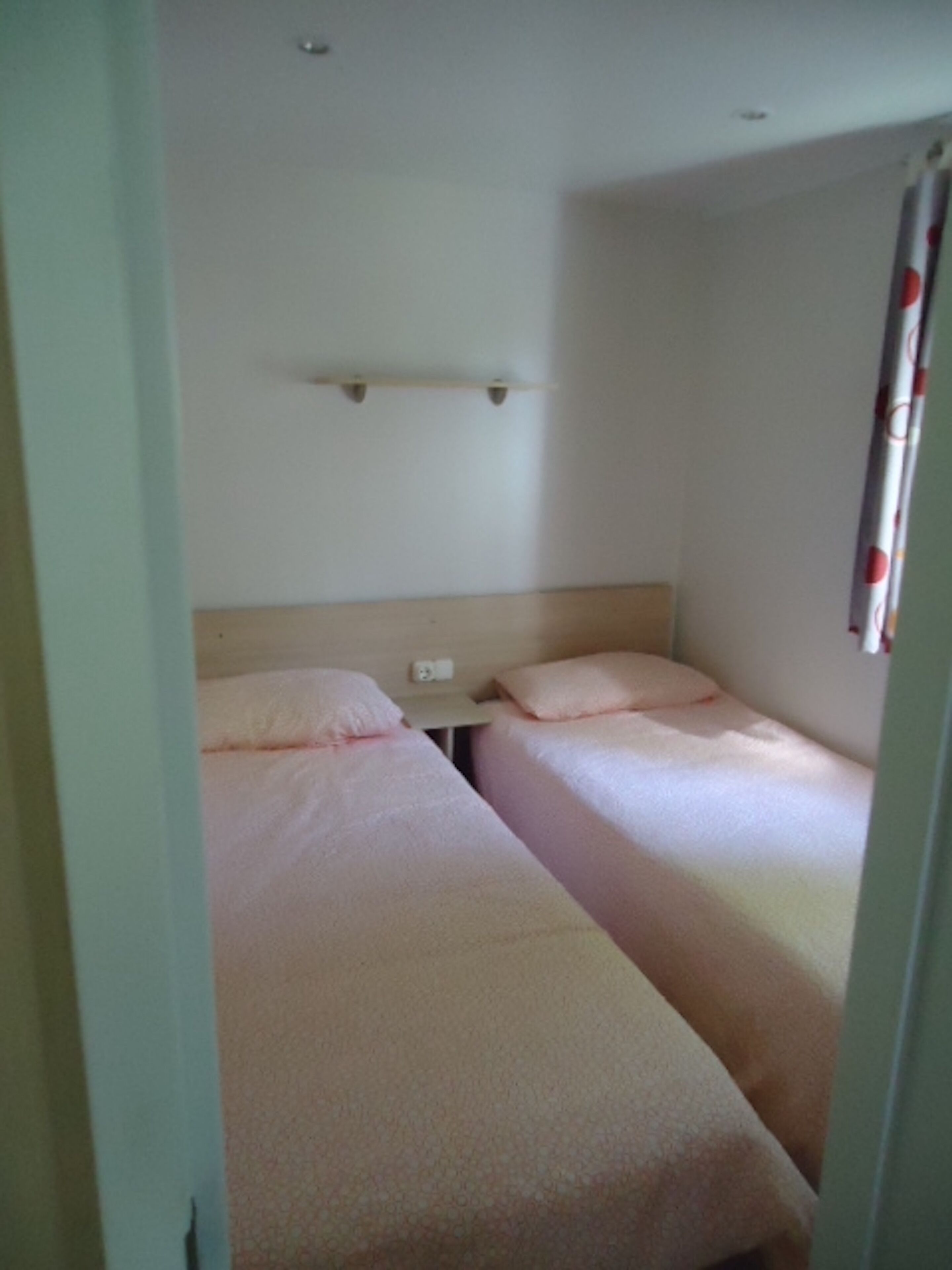 Comfort Mobile Home, 3 Bedrooms | Free cribs/infant beds, WiFi
