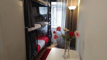 Free WiFi, bed sheets