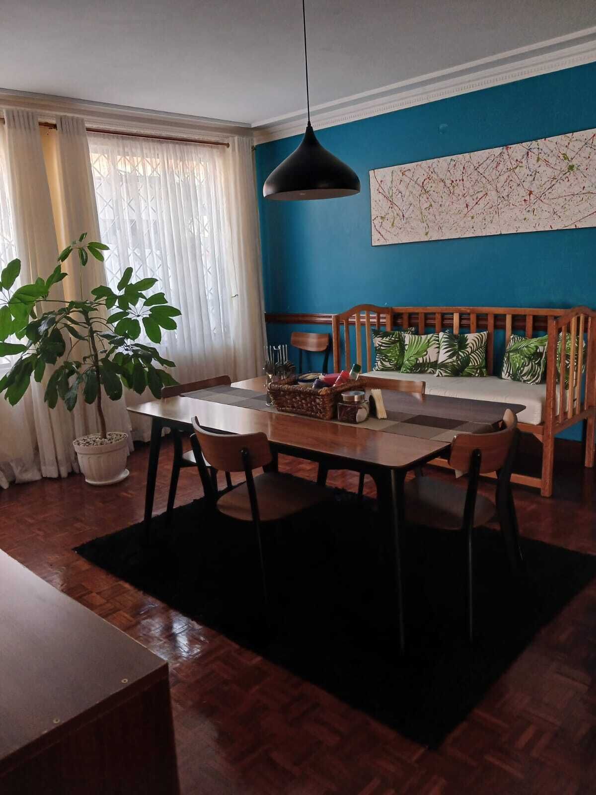 Family House, 3 Bedrooms, Garden View | In-room dining