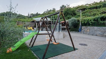 Außen-Kinderspielplatz