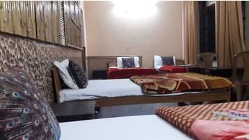20 bedrooms, WiFi