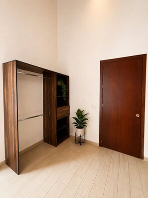 Standard Quadruple Room, 2 Double Beds | WiFi (free), bed sheets - Hotel Queretaro (Querétaro)
