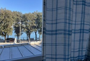 Interior - S035 - Sirolo, three-room apartment in the square with sea view (Sirolo)