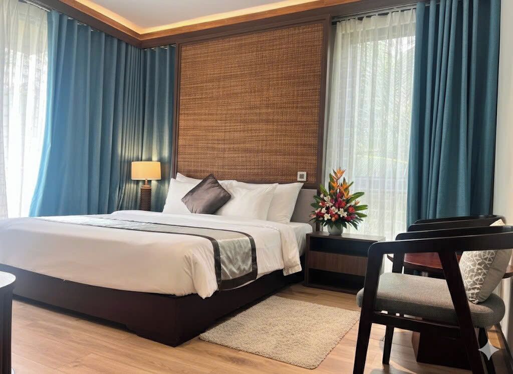 Deluxe-Doppelzimmer | Minibar, Zimmersafe, Schreibtisch, laptopgeeigneter Arbeitsplatz