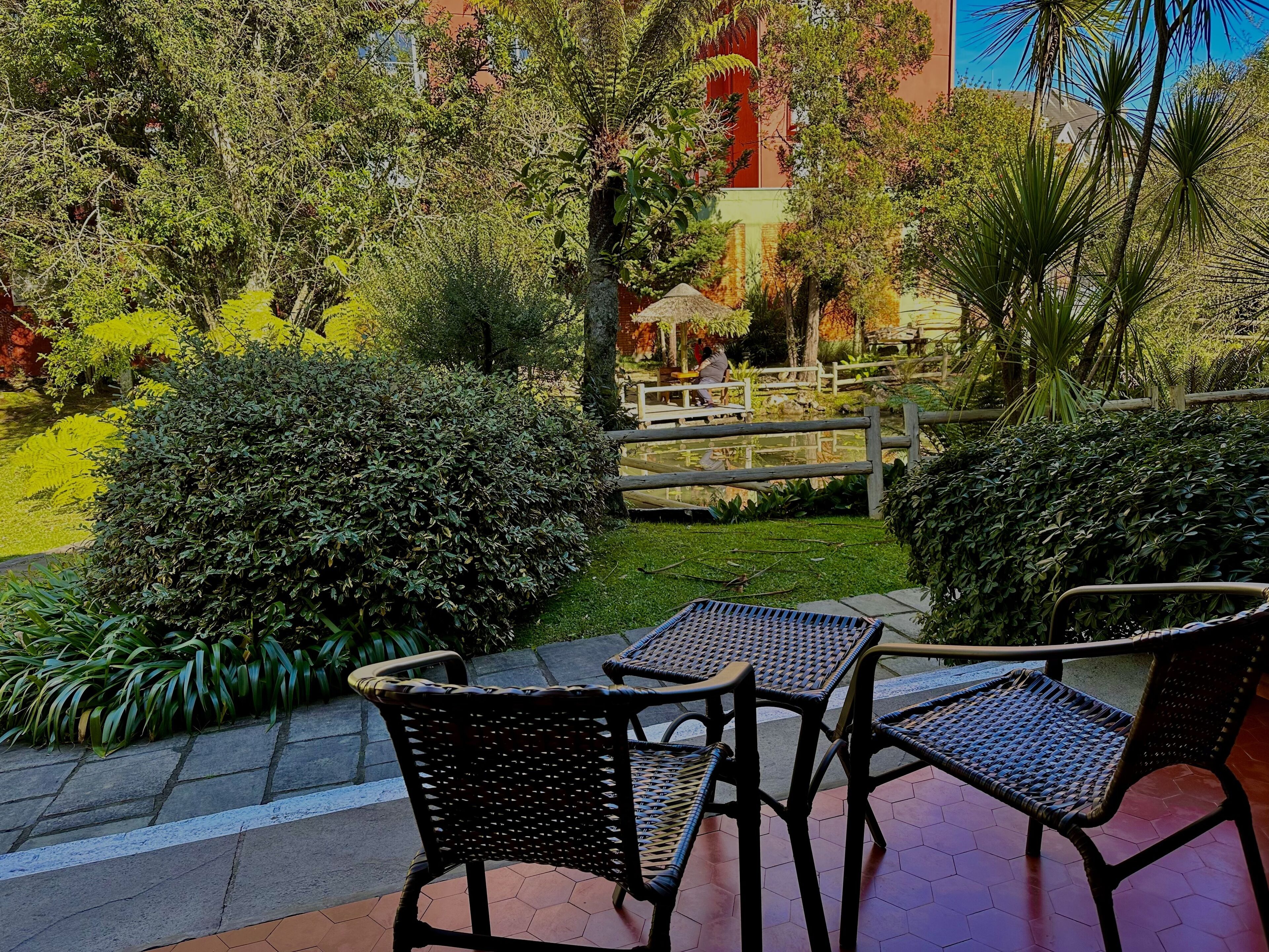 suite | terrace/patio