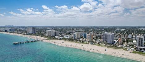 Beach nearby, sun loungers, beach umbrellas, beach towels