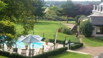 Piscine extérieure, piscine chauffée