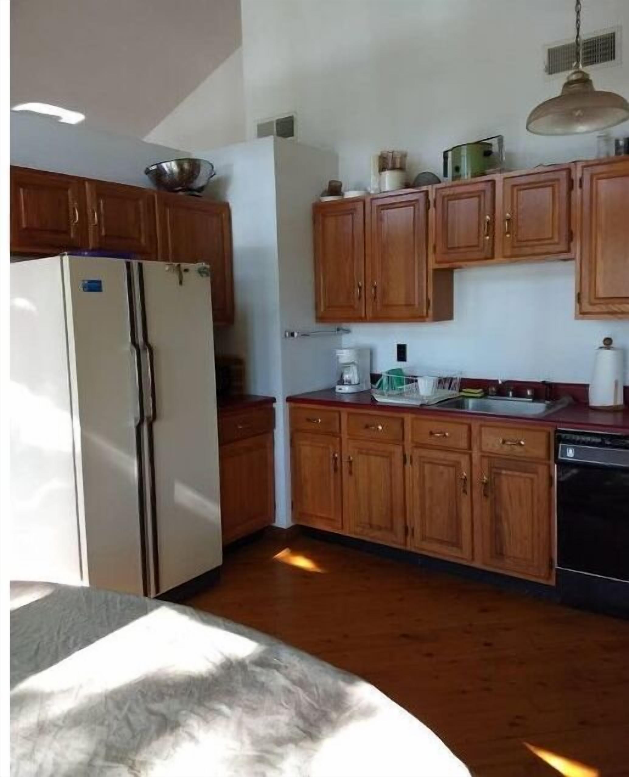 冰箱、微波炉、烤箱、炉灶