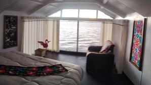 Unclassified image, 2 of 11, button - Titicaca Luxury Lodge (Puno)