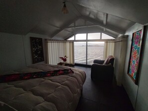 Basic Double Room - Titicaca Luxury Lodge (Puno)