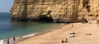 Algarve apartment on the beach