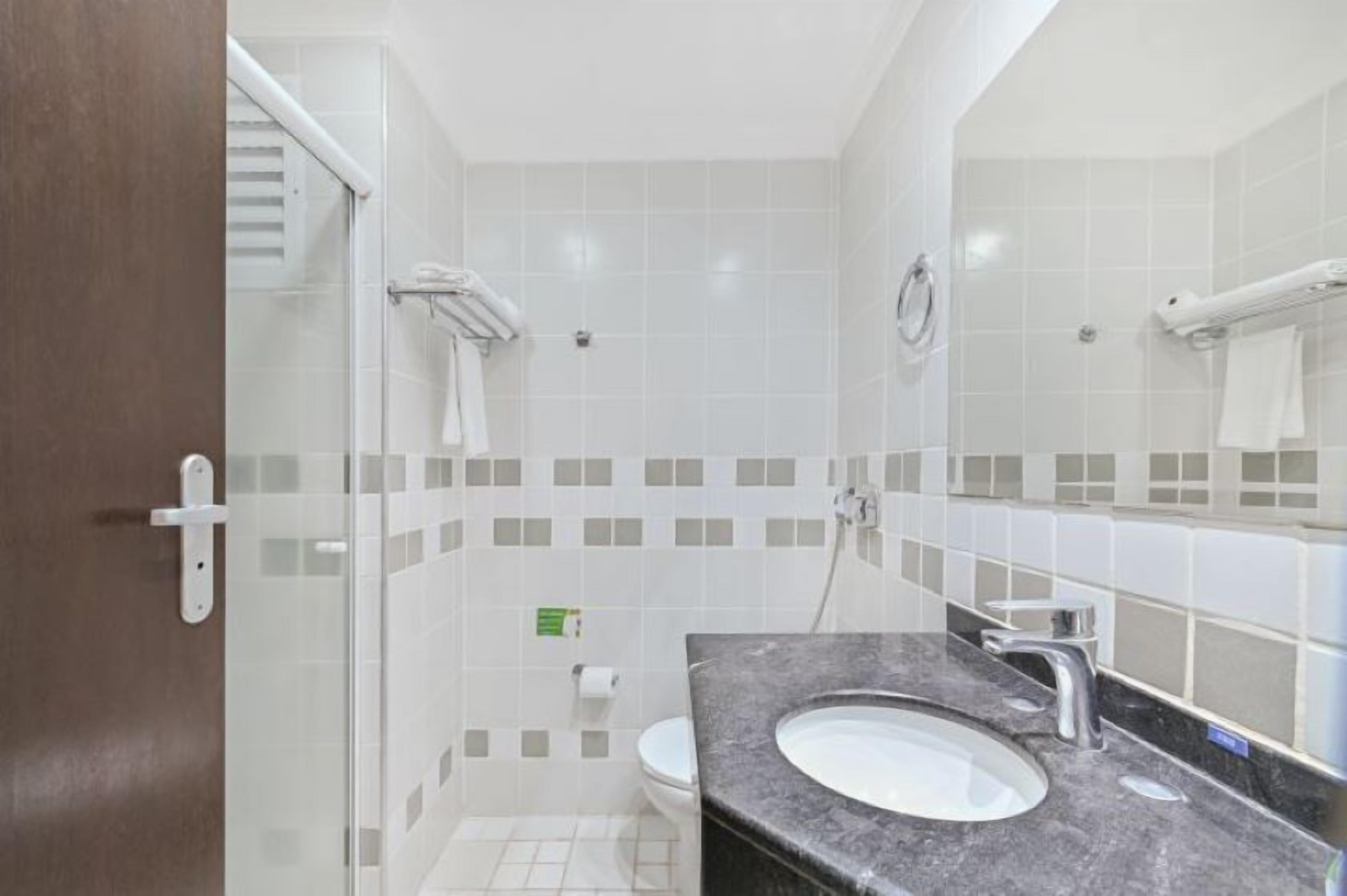 1 bedroom, minibar, in-room safe, desk