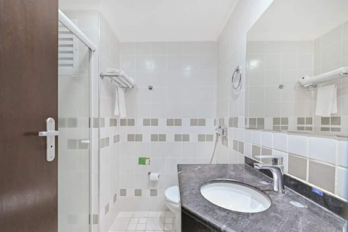 1 bedroom, minibar, in-room safe, desk