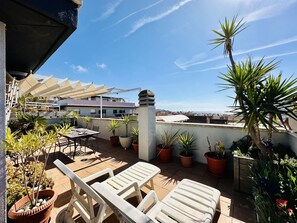 Outdoor dining - Llevant CostaBravaSi - Terrace, views, AC (Sant Feliu de Guíxols)