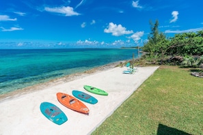 Camastros y toallas de playa