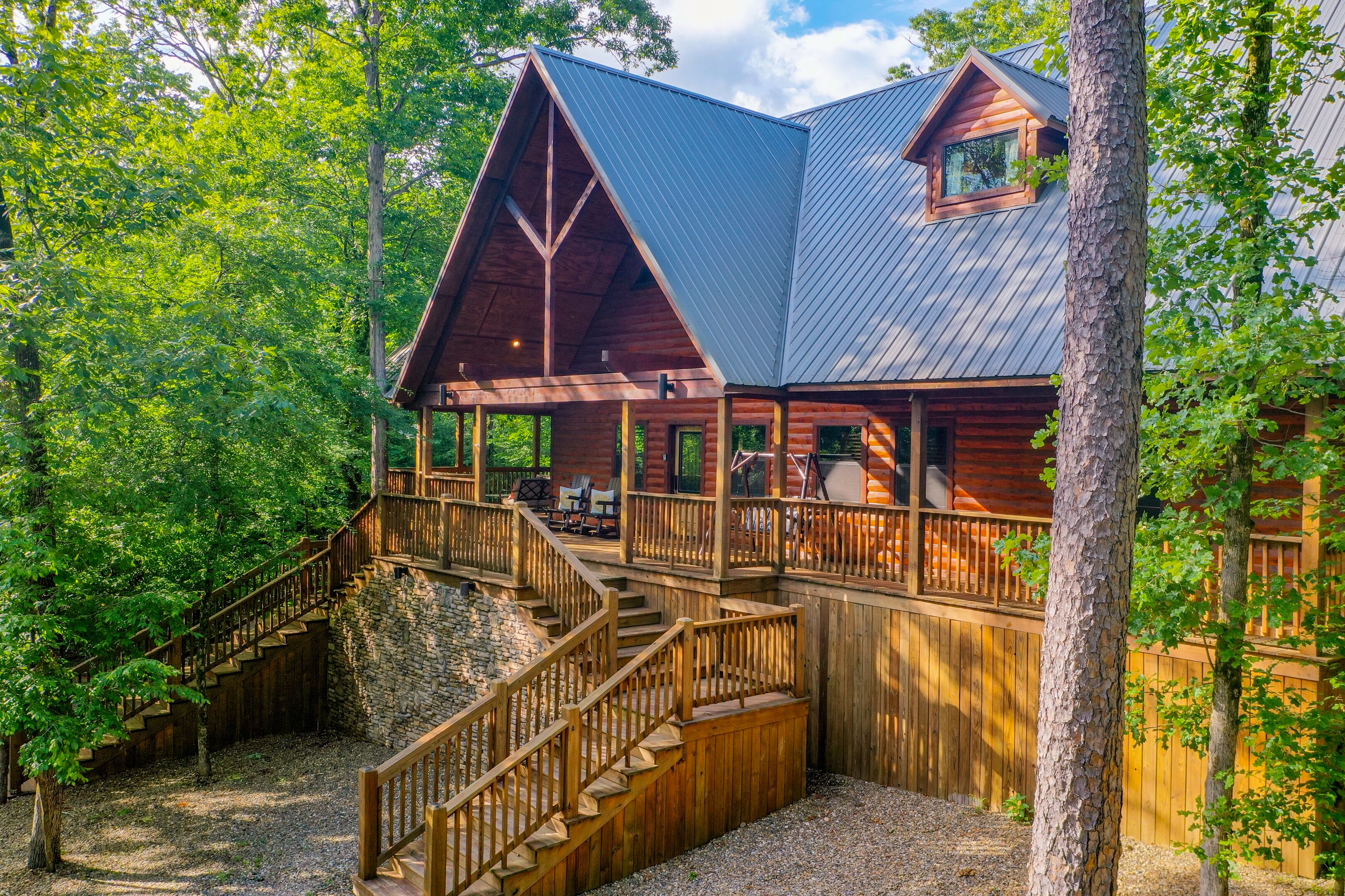 The Nama’stay Retreat - heart of Hochatown Fabulous cabin nestled in woods