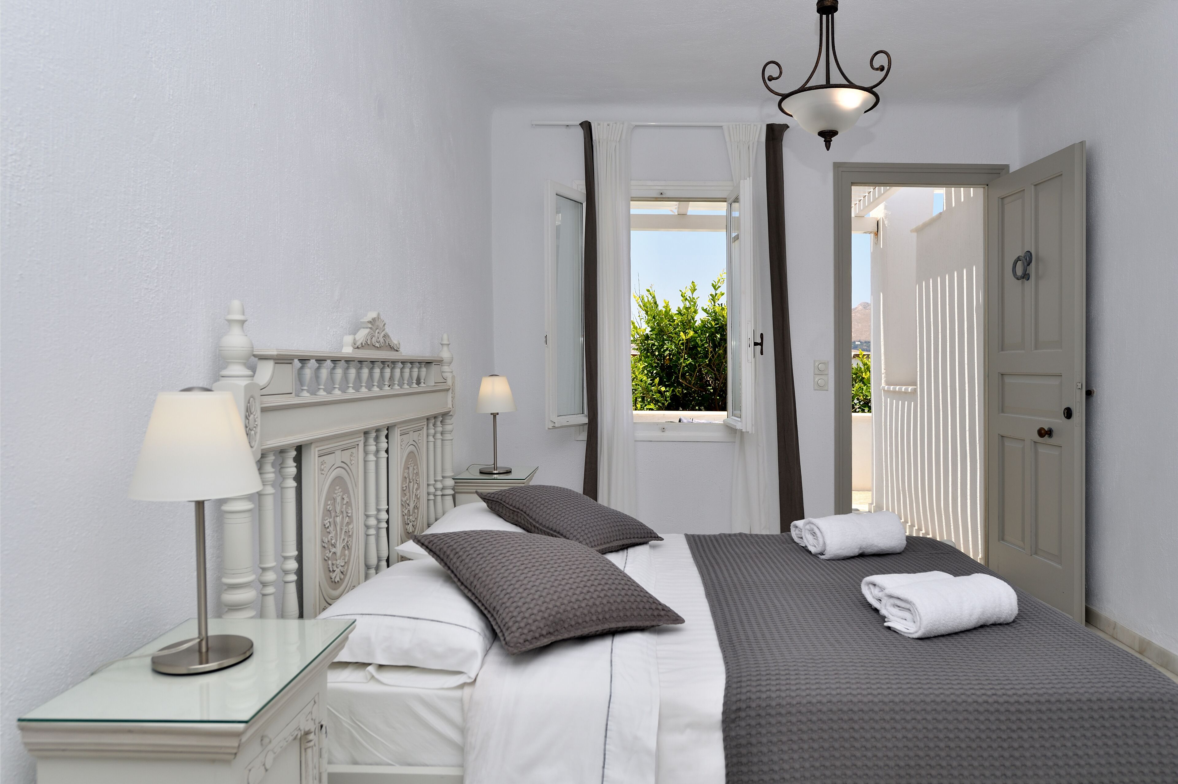 double room, garden view | garden view