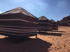 Exterior - Wadi Rum Info (Wadi Rum)