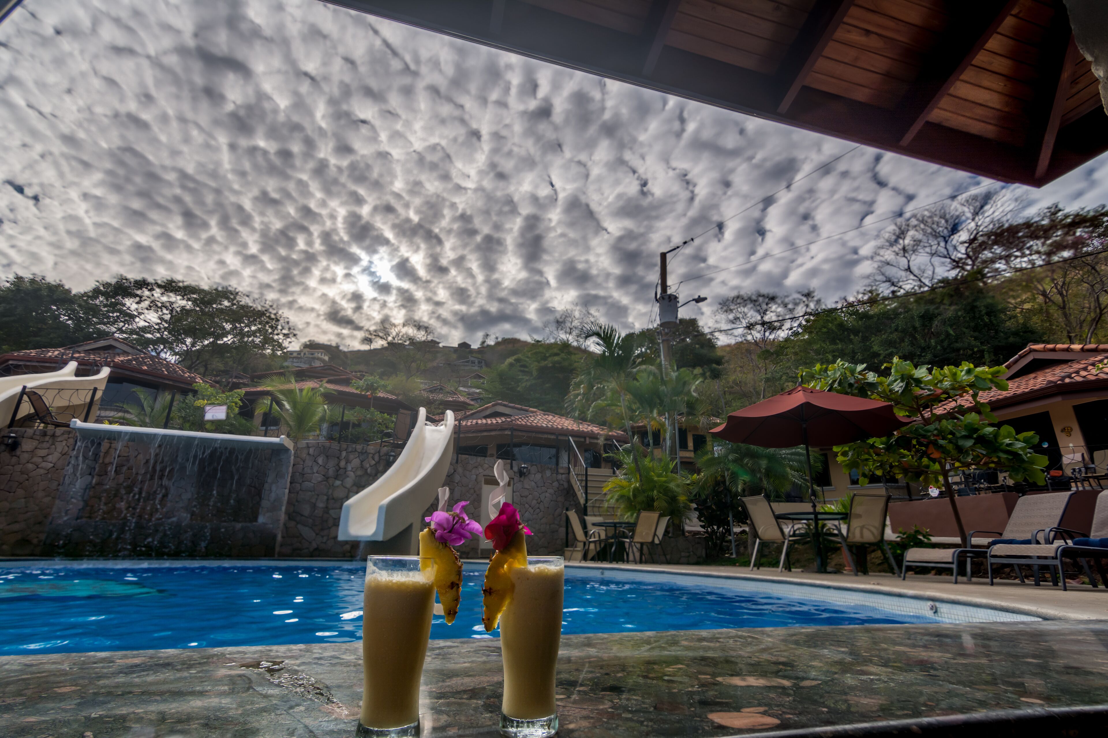 Poolside bar