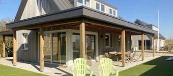 Villa Maroma Regal free 4 E-bikes, Trampoline