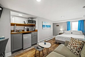 TV, Netflix, Hulu, books