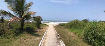 House in Balneario Beltrami, near the East Beach.