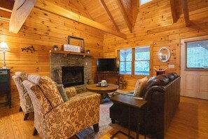 Flat-screen TV, fireplace