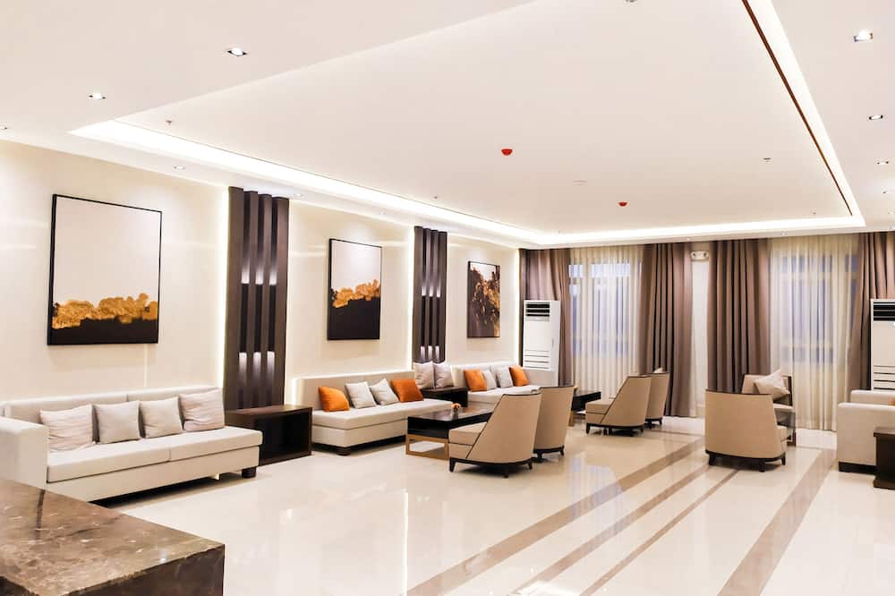 Sotogrande Neopolitan Hotel