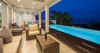 Moonshine Villa - Le luxe redéfini dans Silver Sands