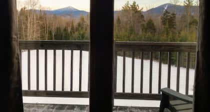 McKenzie Mtn Way Chalet