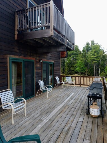 McKenzie Mtn Way Chalet