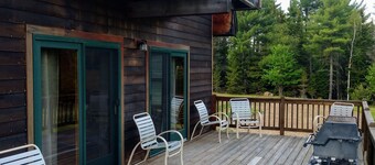 McKenzie Mtn Way Chalet