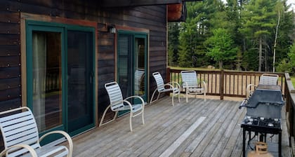 McKenzie Mtn Way Chalet