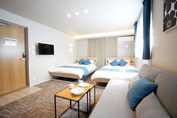 Desk, blackout curtains, iron/ironing board, free WiFi - Koti Sopo Universal Bay 1 by Liaison (Osaka)