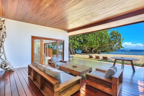 One of a kind retreat for family and friends on the Island of Taveuni. 