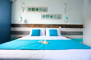 2 bedrooms, iron/ironing board, travel cot, free WiFi