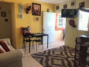 TV - Private Apartment, 7 minutes from International Punta Cana (Punta Cana)