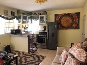 TV - Private Apartment, 7 minutes from International Punta Cana (Punta Cana)