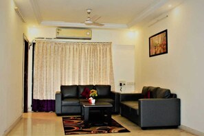 TV - Zenith hospitality !!! - Business and home stays (prabhadevi Mumbai)