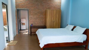 Ảnh chưa phân loại, 5 trong số 57 ảnh, nút