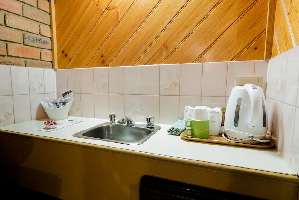 Castlemaine Colonial Motel by null