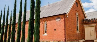 Castlemaine Colonial Motel and Apartments
