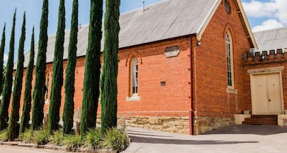 Castlemaine Colonial Motel and Apartments
