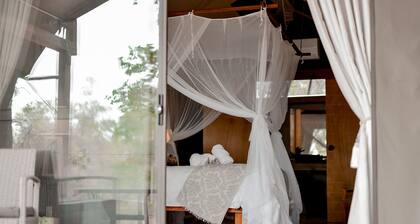 Little Africa Safari Lodge