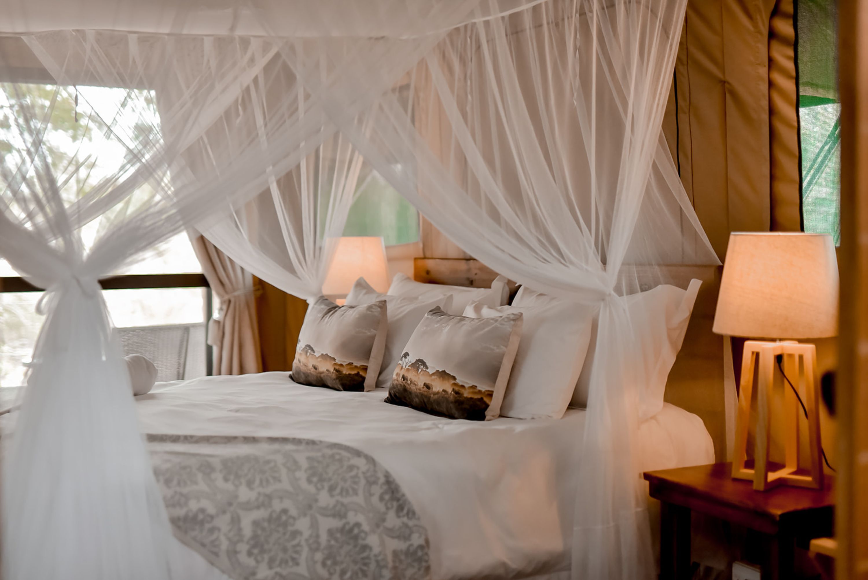 Egyptian cotton sheets, premium bedding, down duvets, free WiFi