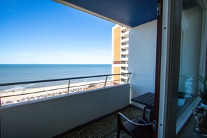 Uklassifisert bilde, 5 av 10, knapp