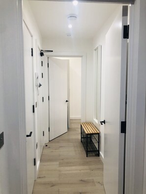 Interior - Newly Built 1 Bedroom Apartment near Liverpool St. (London)