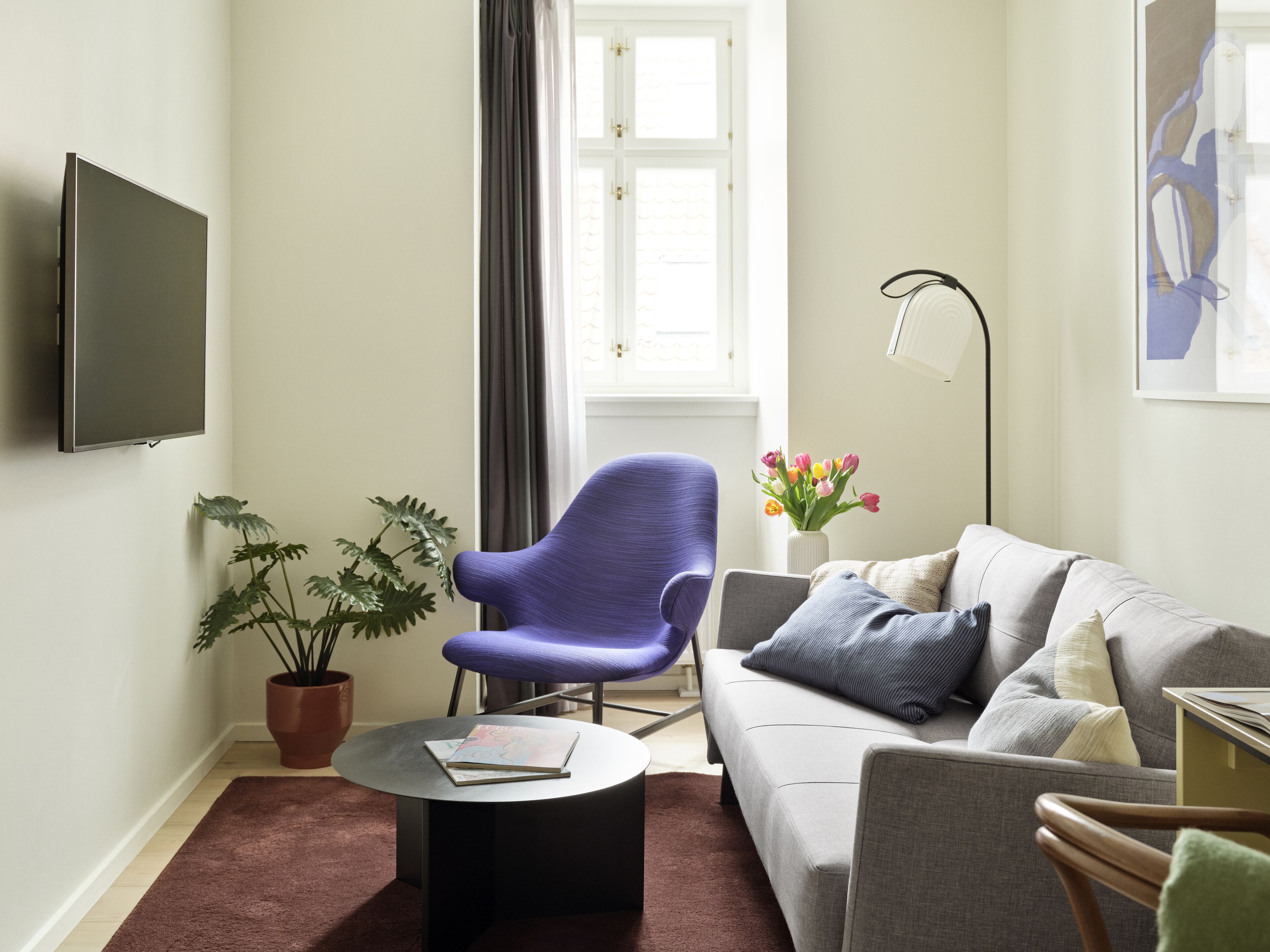 Superior One-Bedroom Apartment for 4 | 1 Schlafzimmer, Schreibtisch, laptopgeeigneter Arbeitsplatz